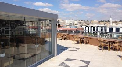 الیت مارمارا