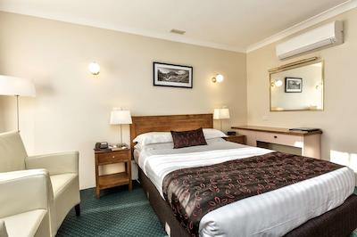 بست وسترن استاجکاچ متل