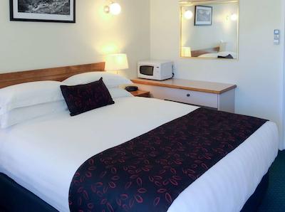 بست وسترن استاجکاچ متل