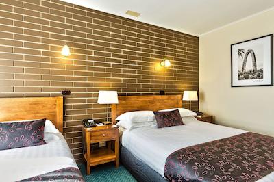 بست وسترن استاجکاچ متل