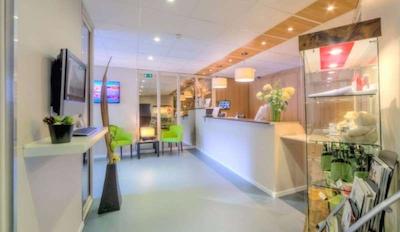 امباسادر منن