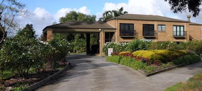 بست وسترن گیلنگ متر این اند اپارتمنتز