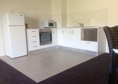 بست وسترن گیلنگ متر این اند اپارتمنتز