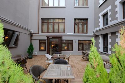 کالج پرا هتل