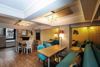 کالج پرا هتل