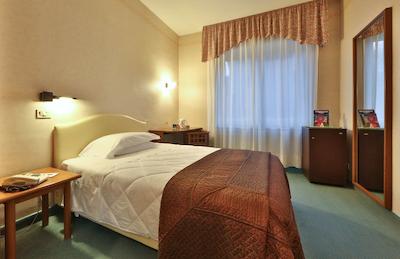 بست وسترن هتل کریمیا