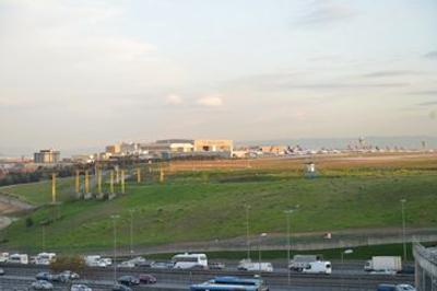 ساهرا ایرپورت