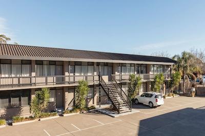 بست وسترن گوورنر جیپز متر این