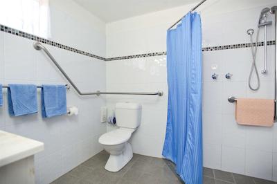 سورست هتل بای بست وسترن بلو دیامند متر این