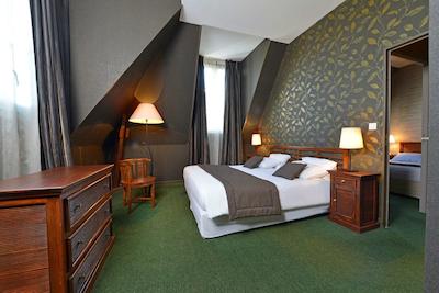 بست وسترن هتل لز بیوکس ارتز