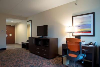 بست وسترن پلاس اکسکوتیو این