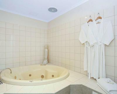 کوالیتی این اند سویتز د منزیز