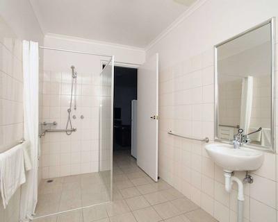 کوالیتی این اند سویتز د منزیز