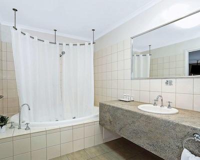 کوالیتی این اند سویتز د منزیز