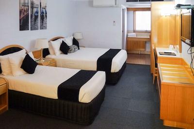 کمفرت این آیرپرت اینترنیشنال