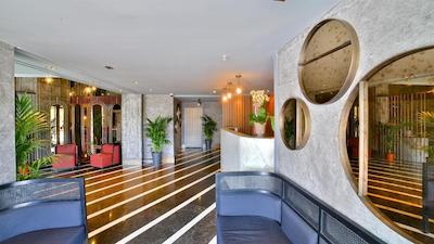 زیمر بسفروس هتل- انجر بسفروس سابق