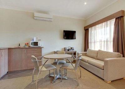 کوالیتی این پارکز اینترنیشنال