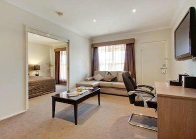 کوالیتی این پارکز اینترنیشنال