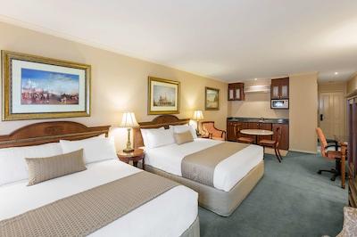 کانتربوری اینترنیشنال هتل