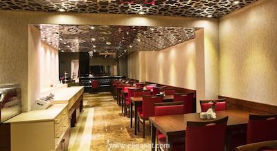 یورواستارز هتل اولد سیتی