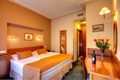 هتل کلمنتین