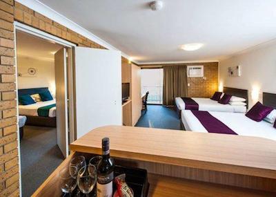 کمفرت این آیرپرت ادمیرالتی