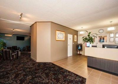 کمفرت این آیرپرت ادمیرالتی