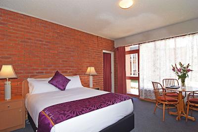 کمفرت این مین لید