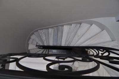 استوریز اپارت کومباراجی