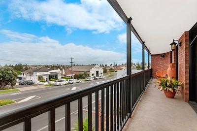 بست وسترن تودر متر این اند اپارتمنتز