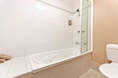 بست وسترن تودر متر این اند اپارتمنتز