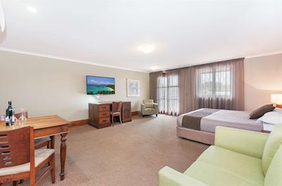 بست وسترن تودر متر این اند اپارتمنتز