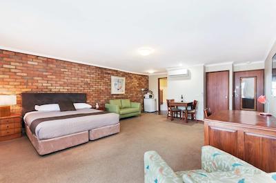 بست وسترن تودر متر این اند اپارتمنتز