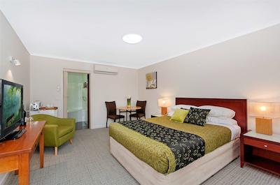 بست وسترن تودر متر این اند اپارتمنتز