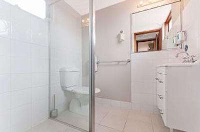 بست وسترن تودر متر این اند اپارتمنتز