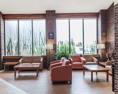 کوالیتی این اند سویتز اند سنتر د کنفرنسز گاتینیو