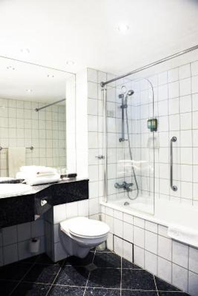 استک بای نلاند هتل گولف اند اسپا