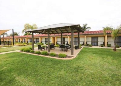 کمفرت این دیکین پالمز