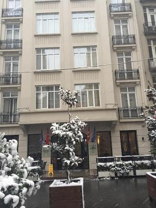 سناتور هتل تکسیم