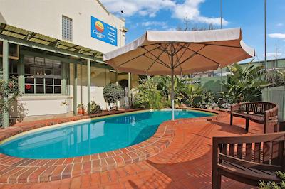 کمفرت این پرینس اُف والز