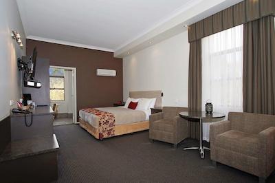 کمفرت این پرینس اُف والز