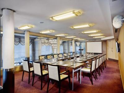 ارسين هتلس سلطان احمد