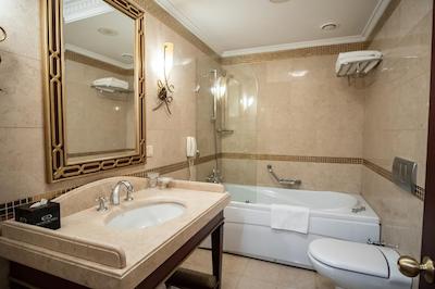 ارسين هتلس سلطان احمد