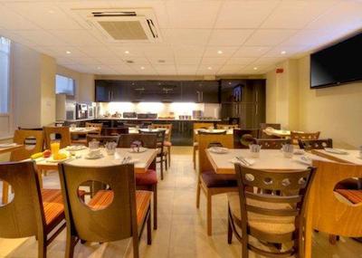 کامفورت این هاید پارک