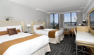 کاست باسشن هتل