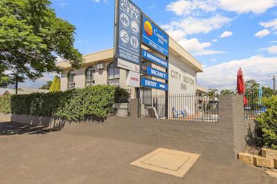 کمفرت این دوبو سیتی