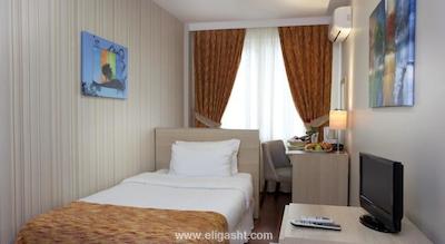 اراچ هتل هاربیه