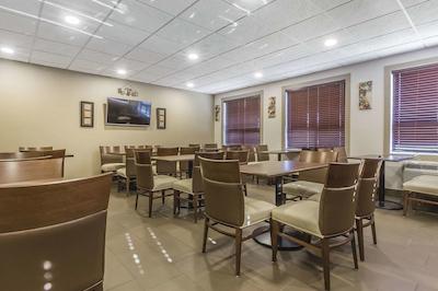 کمفرت این اند سویتز