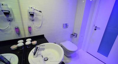 هالیدی این اکسپرس استانبول-التونیزاد