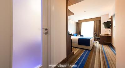 هالیدی این اکسپرس استانبول-التونیزاد